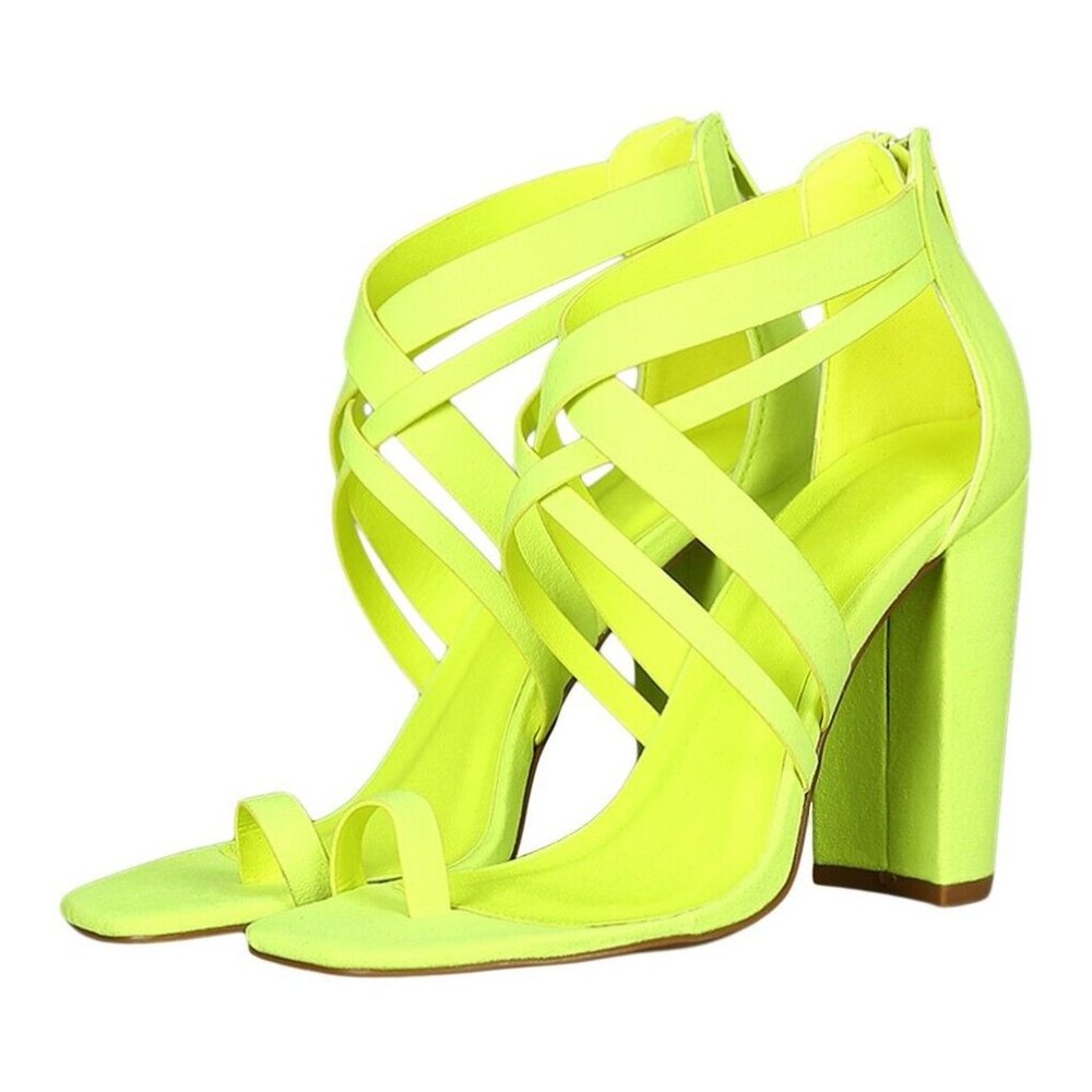 Qupid Women Toe Ring Strappy Vamp Chunky Heel Green Sz 9 Preloved Good Condition